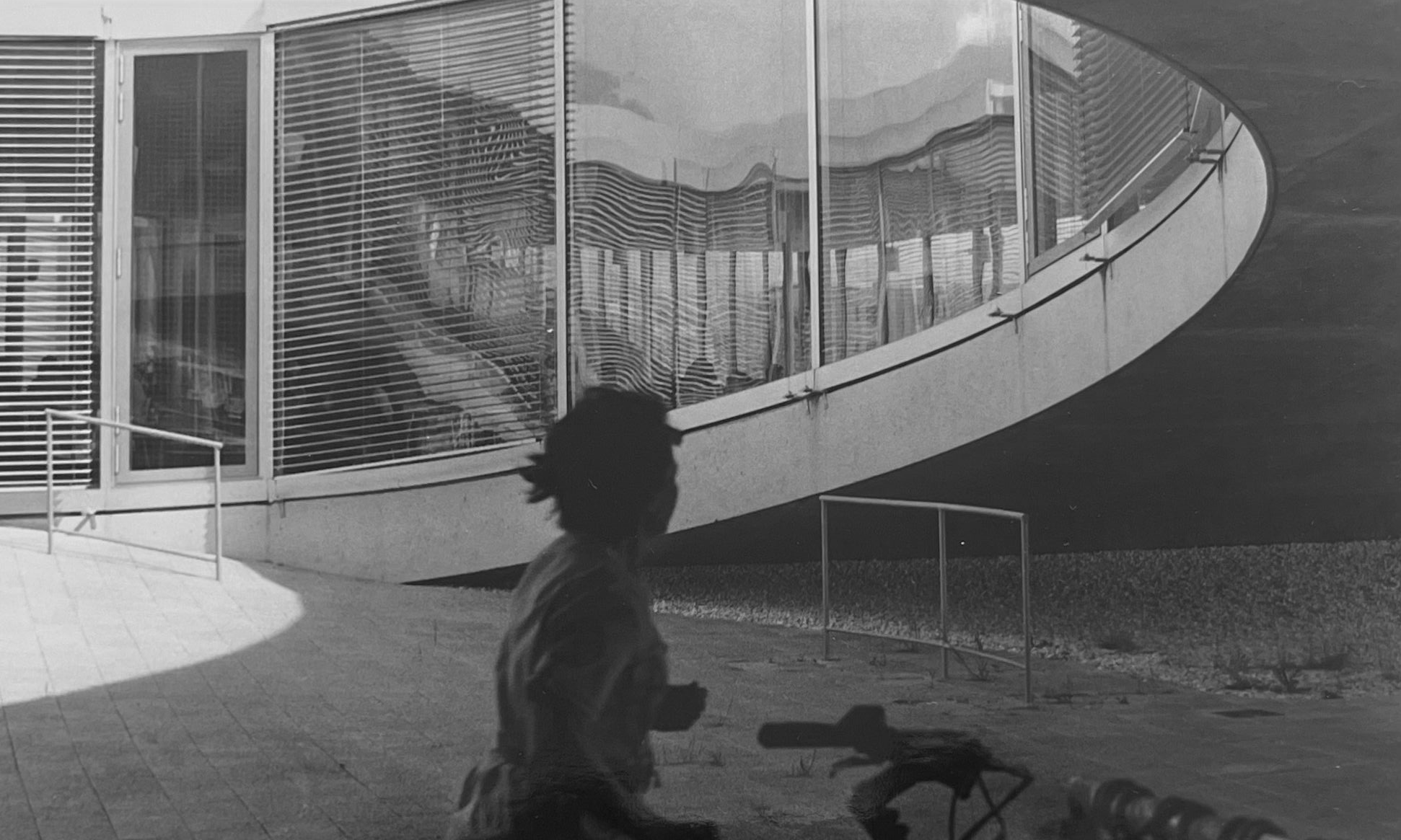 Topographie critique des usages : Le Rolex Learning Center, 15 ans plus tard.
