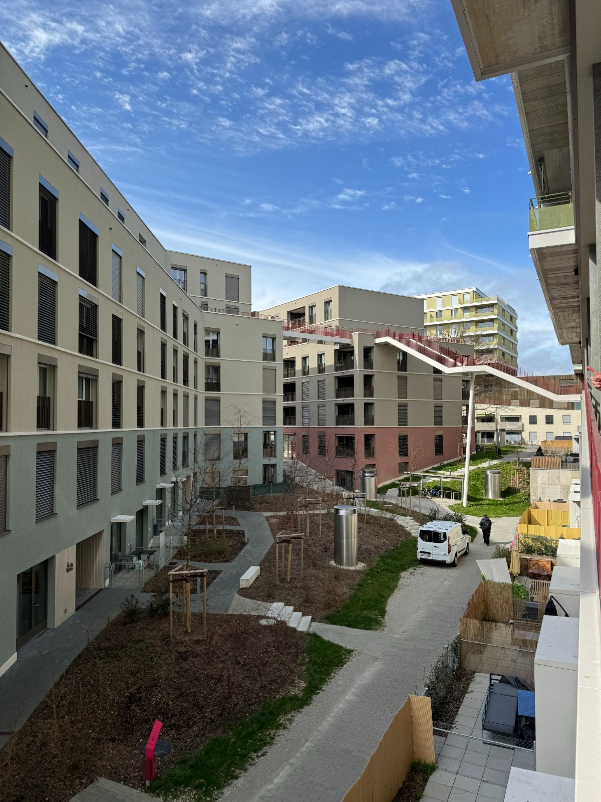 Côté Gare: de friche industrielle à densité de logement